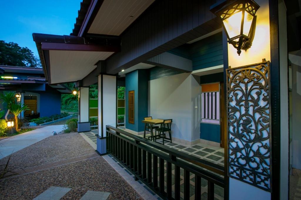 Loft Vintage Chalet Resort Ко-Ланта Экстерьер фото
