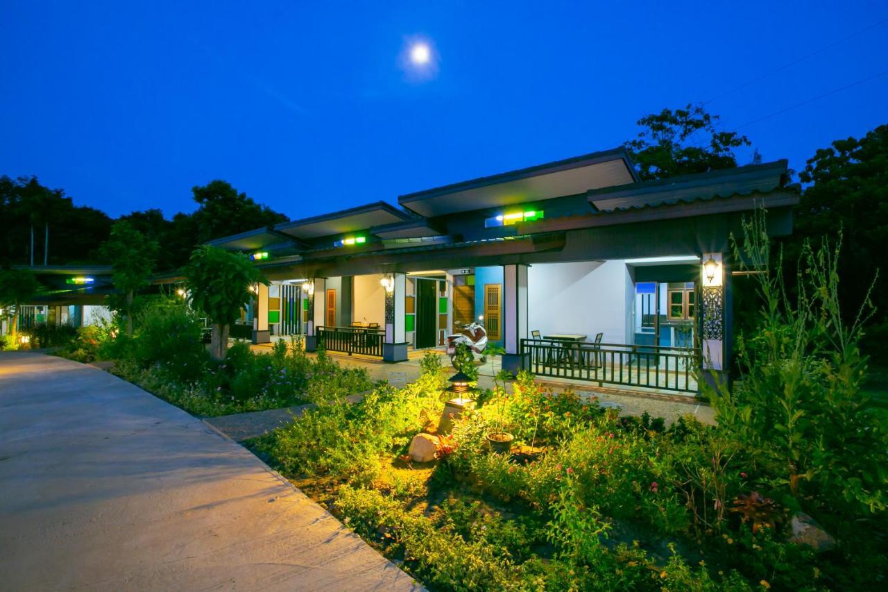 Loft Vintage Chalet Resort Ко-Ланта Экстерьер фото