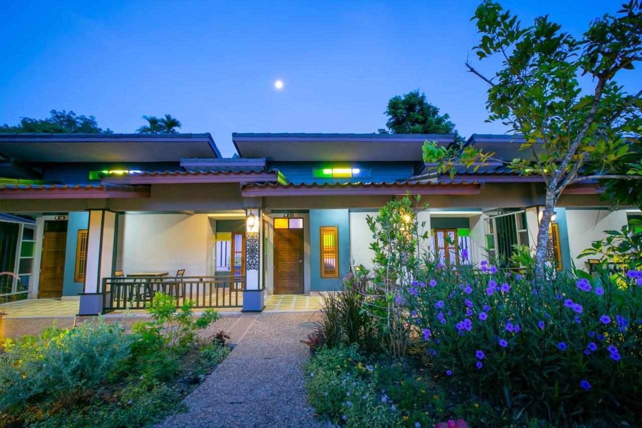 Loft Vintage Chalet Resort Ко-Ланта Экстерьер фото